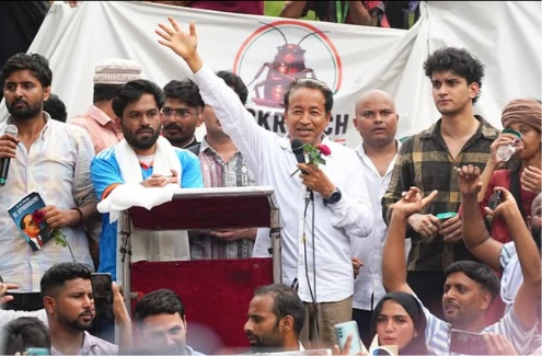 Supporters gather during the Cockroach Janta Party protest at Jantar Mantar in New Delhi